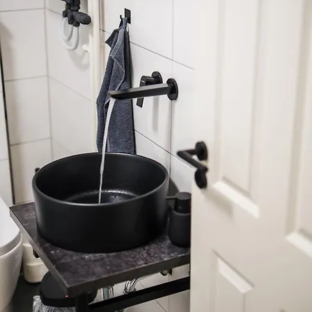 Exklusive 1-zimmer Stadtwohnung In *